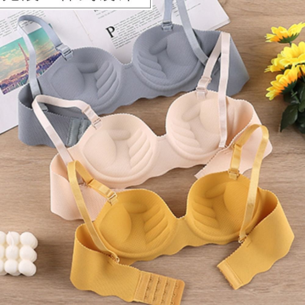 حمالة صدر مريحة وجذابة بدون خي - مراجعة Plunge Bra Push Up وسعره