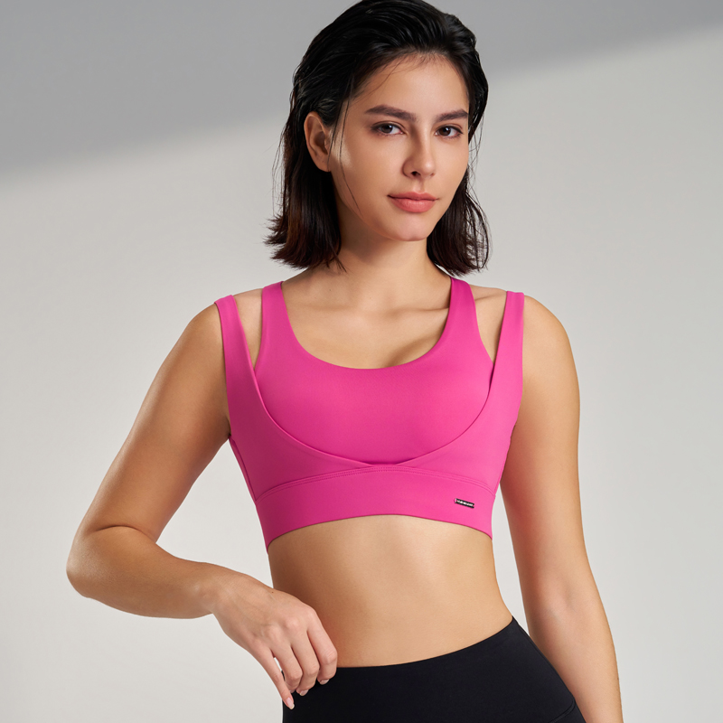 القمم الرياضية النسائية الصالة - مراجعة Sports Bra Racerback وسعره