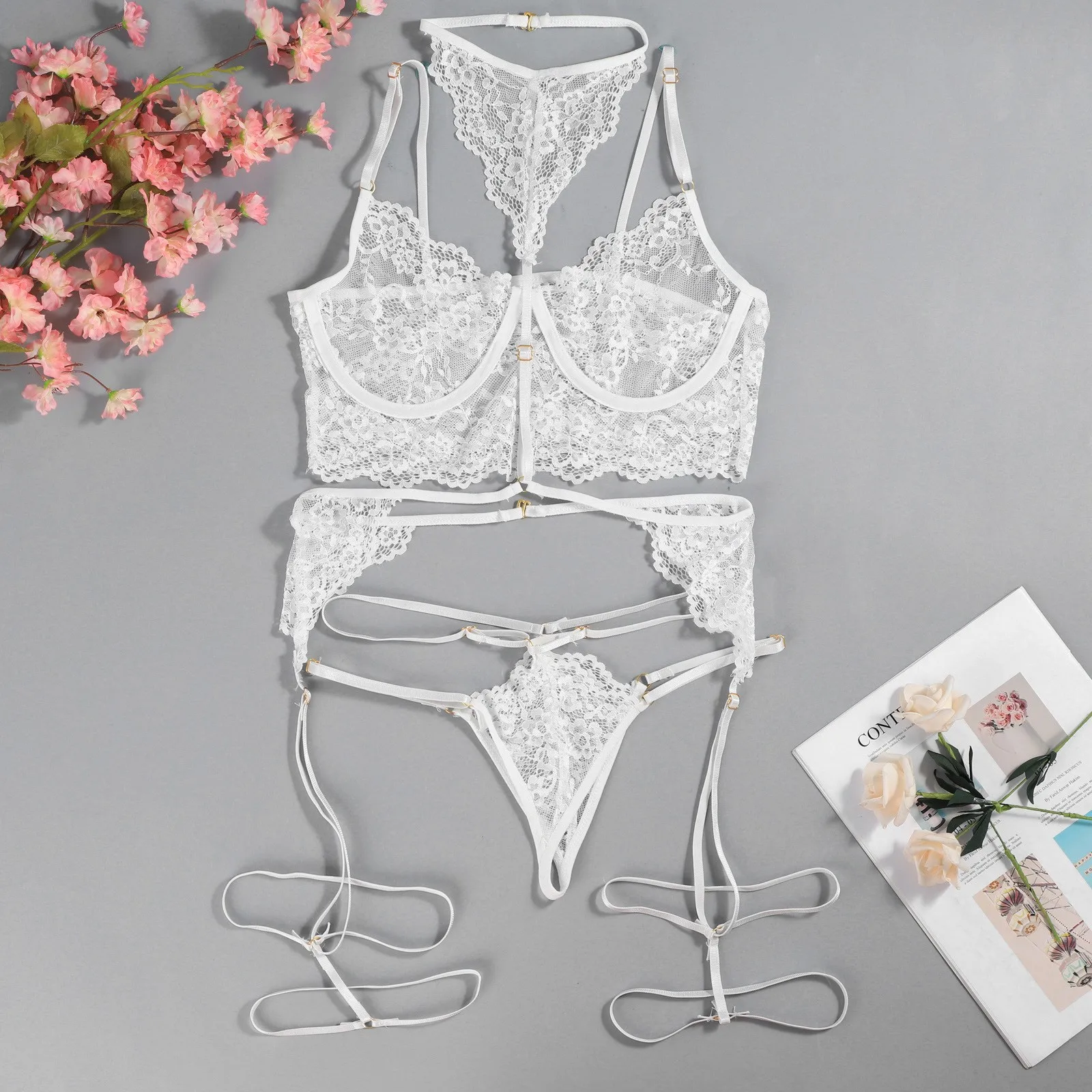 طقم ملابس داخلية نسائية مثيرة  - مراجعة Lace Bralette Set وسعره