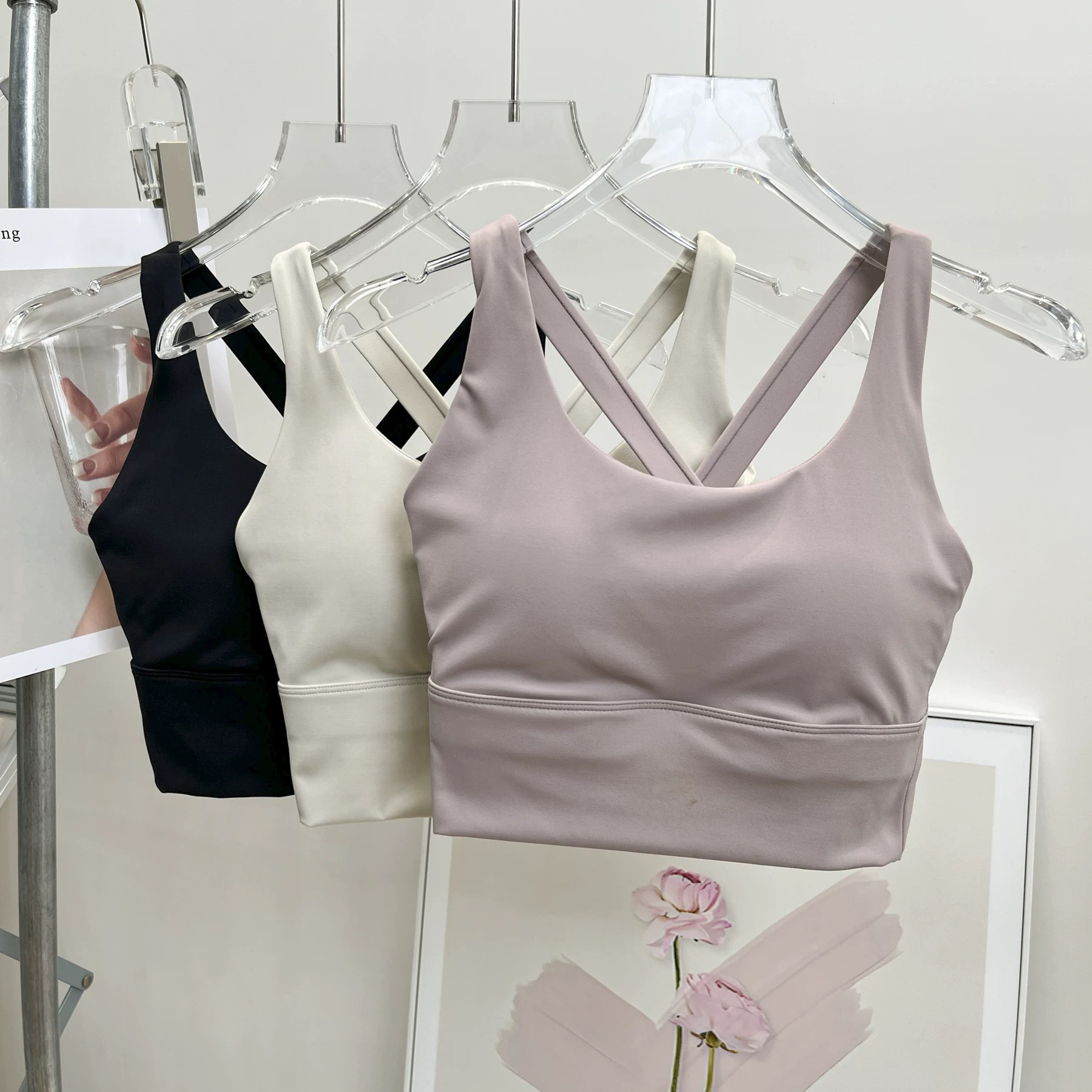 حمالة صدر مقاومة للصدمات للجري - مراجعة Plunge Bra Push Up وسعره