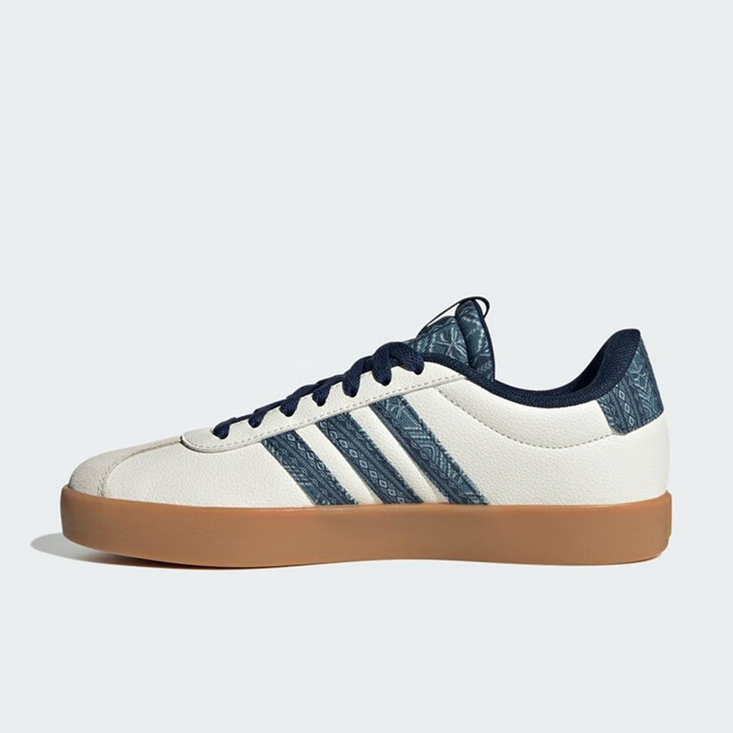 حذاء Adidas الرسمي الأصلي لعام - مراجعة Adidas Shoes Samba وسعره