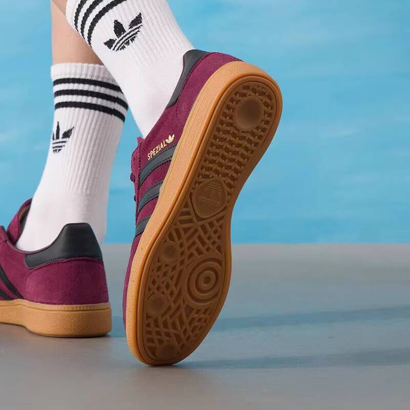 أحذية رياضية منخفضة الارتفاع ل - مراجعة Adidas Shoes Samba وسعره